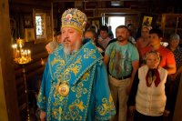 Божественная литургия на подворье Свято-Никольского мужского монастыря города Гомеля в д. Терюха