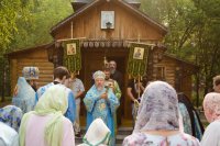 Божественная литургия на подворье Свято-Никольского мужского монастыря города Гомеля в д. Терюха