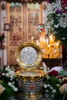 Преосвященнейший Стефан возглавил Божественную литургию в храме Преображения Господня г. Чечерск