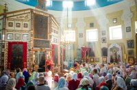 Преосвященнейший Стефан возглавил Божественную литургию в храме Преображения Господня г. Чечерск