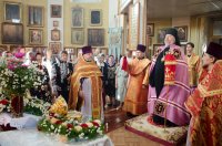 Преосвященнейший Стефан возглавил Божественную литургию в храме Преображения Господня г. Чечерск