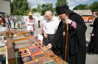 Преосвященнейший Стефан возглавил Божественную литургию в храме Преображения Господня г. Чечерск