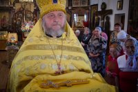 Преосвященнейший Стефан возглавил божественную литургию в храме в честь святого благоверного князя Александра Невского г.Рогачев.