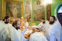 Преосвященнейший Стефан возглавил Божественную литургию в Свято-никольском монастыре г.Гомеля. Преосвященнейший Стефан возглавил Божественную литургию в Свято-никольском монастыре г.Гомеля.