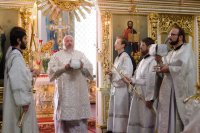 Божественная литургия в Свято-Петро-Павловском кафедральном соборе города Гомеля