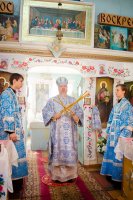 Преосвященнейший Стефан возглавил Божественную литургию в храме Успения Пресвятой Богородицы д.Городец Рогачевского района.