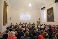 Преосвященнейший Стефан совершил Божественную литургию и принял участие в "Амвросиевских чтениях" Преосвященнейший Стефан совершил Божественную литургию и принял участие в "Амвросиевских чтениях"