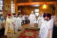 Божественная литургия в день воспоминания чуда Архистратига Михаила, бывшего в Хонех Божественная литургия в день воспоминания чуда Архистратига Михаила, бывшего в Хонех