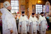 Божественная литургия в день воспоминания чуда Архистратига Михаила, бывшего в Хонех Божественная литургия в день воспоминания чуда Архистратига Михаила, бывшего в Хонех