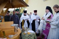 Преосвященнейший Стефан совершил чин освящения купели в честь Святителя Николая в приграничном н.п. Новая Гута Преосвященнейший Стефан совершил чин освящения купели в честь Святителя Николая в приграничном н.п. Новая Гута