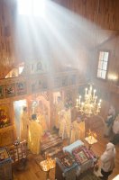 Преосвященнейший Стефан возглавил Божественную литургию в храме иконы Божией Матери "Тихвинская" д. Ченки. Преосвященнейший Стефан возглавил Божественную литургию в храме иконы Божией Матери "Тихвинская" д. Ченки.