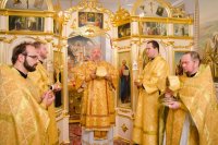 Божественная литургия в Свято-Петро-Павловском кафедральном соборе г.Гомеля Божественная литургия в Свято-Петро-Павловском кафедральном соборе г.Гомеля