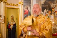 Божественная литургия в Свято-Петро-Павловском кафедральном соборе г.Гомеля Божественная литургия в Свято-Петро-Павловском кафедральном соборе г.Гомеля