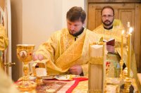 Божественная литургия в Свято-Петро-Павловском кафедральном соборе г.Гомеля