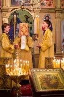 Вечернее богослужение с пением акафиста Пресвятой Богородице в храме святителя Василия Великого г.Жлобина