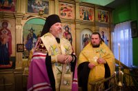 Вечернее богослужение с пением акафиста Пресвятой Богородице в храме святителя Василия Великого г.Жлобина