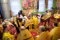 Вечернее богослужение с пением акафиста Пресвятой Богородице в храме святителя Василия Великого г.Жлобина