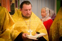 Вечернее богослужение с пением акафиста Пресвятой Богородице в храме святителя Василия Великого г.Жлобина