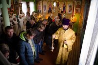 Вечернее богослужение с пением акафиста Пресвятой Богородице в храме святителя Василия Великого г.Жлобина