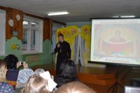 Священнослужитель принял участие в праздновании Покрова Пресвятой Богородицы и Дня Матери в ГУО "Гимназия Буда-Кошелево"