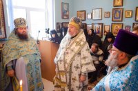 Божественная литургия в день празднования иконы Божией Матери "Спорительница хлебов"