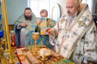 Божественная литургия в день празднования иконы Божией Матери "Спорительница хлебов"
