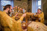 Божественная литургия в день памяти апостола Иакова, брата Господня по плоти