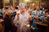 Всенощное бдение в канун праздника иконы Божией Матери "Всех скорбящих Радость"