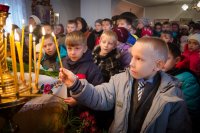 Божественная литургия в праздник иконы Божией Матери "Всех скорбящих Радость"