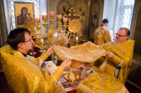 Божественная литургия в Свято-Петро-Павловском кафедральном соборе г.Гомеля