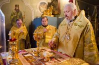 Божественная литургия в Свято-Петро-Павловском кафедральном соборе г.Гомеля