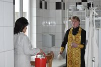 Клирики храма Преображения Господня г. Гомеля  совершили чин освящения 4 отделения Учреждения Здравоохранения Гомельская областная инфекционная клиническая больница