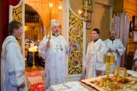 Божественная литургия в день празднования Собора святого Архистратига Михаила