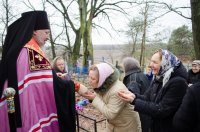 Преосвященнейший Стефан совершил чин освящения часовни в честь Евфросинии Полоцкой в д.Глушец Преосвященнейший Стефан совершил чин освящения часовни в честь Евфросинии Полоцкой в д.Глушец