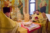 Божественная литургия в день памяти святого апостола Филиппа