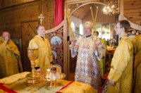 Божественная литургия в храме Покрова Пресвятой Богородицы д.Бабичи Речицкого благочинного округа