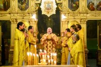 Божественная литургия в новогоднюю ночь Божественная литургия в новогоднюю ночь