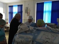 Рождественский подарок детям Рождественский подарок детям