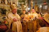 Вечернее богослужение с чтением акафиста Пресвятой Владычице нашей Богородице Вечернее богослужение с чтением акафиста Пресвятой Владычице нашей Богородице