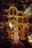 Божественная литургия в Свято-Петро-Павловском кафедральном соборе г.Гомеля Божественная литургия в Свято-Петро-Павловском кафедральном соборе г.Гомеля