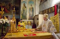 Божественная литургия в Свято-Петро-Павловском кафедральном соборе г.Гомеля Божественная литургия в Свято-Петро-Павловском кафедральном соборе г.Гомеля