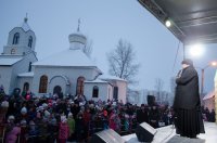 Преосвященный Стефан принял участие в рождественском мероприятии, прошедшем в Спасо-Преображенском храме города Гомеля