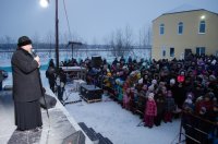 Преосвященный Стефан принял участие в рождественском мероприятии, прошедшем в Спасо-Преображенском храме города Гомеля