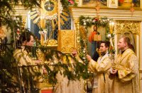 Вечернее богослужение с чтением акафиста Пресвятой Владычице нашей Богородице Вечернее богослужение с чтением акафиста Пресвятой Владычице нашей Богородице