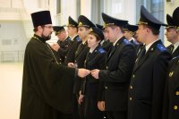 Преосвященный Стефан вручил хоругвь Управлению Следственного комитета Республики Беларусь по Гомельской области (ОБНОВЛЕНО) Преосвященный Стефан вручил хоругвь Управлению Следственного комитета Республики Беларусь по Гомельской области (ОБНОВЛЕНО)