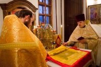 Преосвященный Стефан совершил литургию во Всехскорбященском храме г.Гомеля Преосвященный Стефан совершил литургию во Всехскорбященском храме г.Гомеля