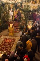  Вечернее богослужение с чтением акафиста Пресвятой Богородице нараспев