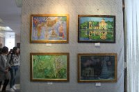 Открытие выставки « Вот мы взяли краски в руки»