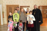 Подарки детям в детский дом семейного типа семьи Таболич