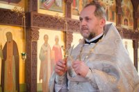 Преосвященный Стефан возглавил Божественную литургию в храме преподобного Серафима Саровского в городе Жлобине Преосвященный Стефан возглавил Божественную литургию в храме преподобного Серафима Саровского в городе Жлобине